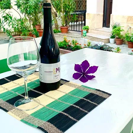 Sea View Briz شقة