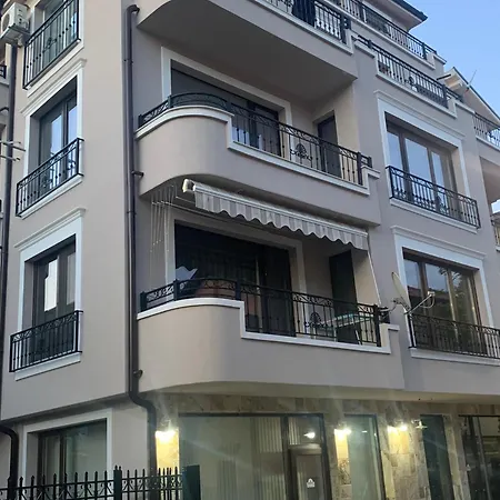 아파트 Sea View Briz 네세부르